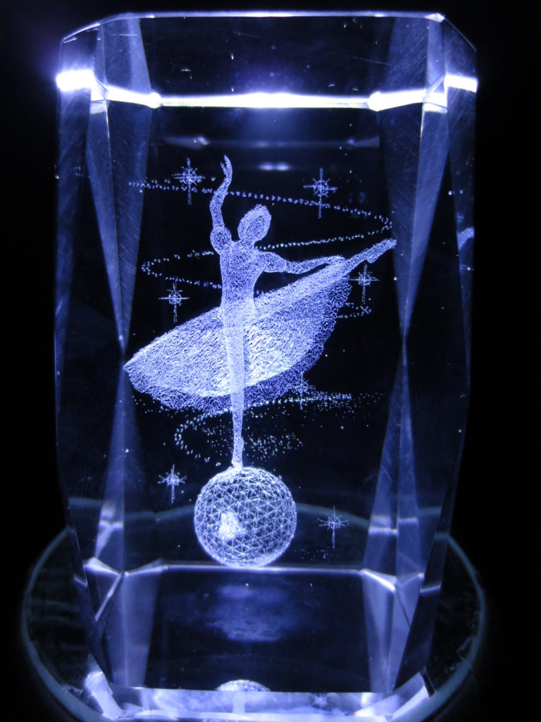 3D Kristal Lasergegraveerd Blok – Ballerina on World