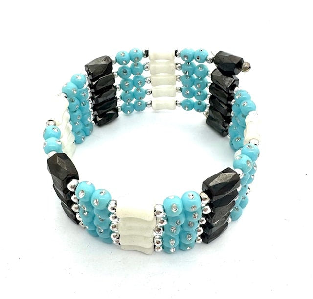 Lichtblauwe Magnetisch Wikkelarmband met Kralen