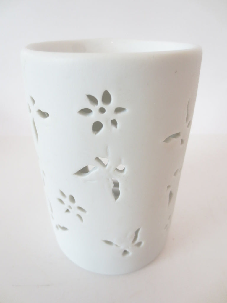 Keramische oliebrander bloemen en vlinders wit