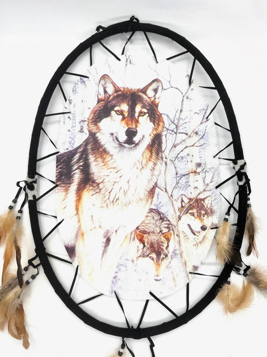 Oval Dreamcatcher Group Wolves (II)