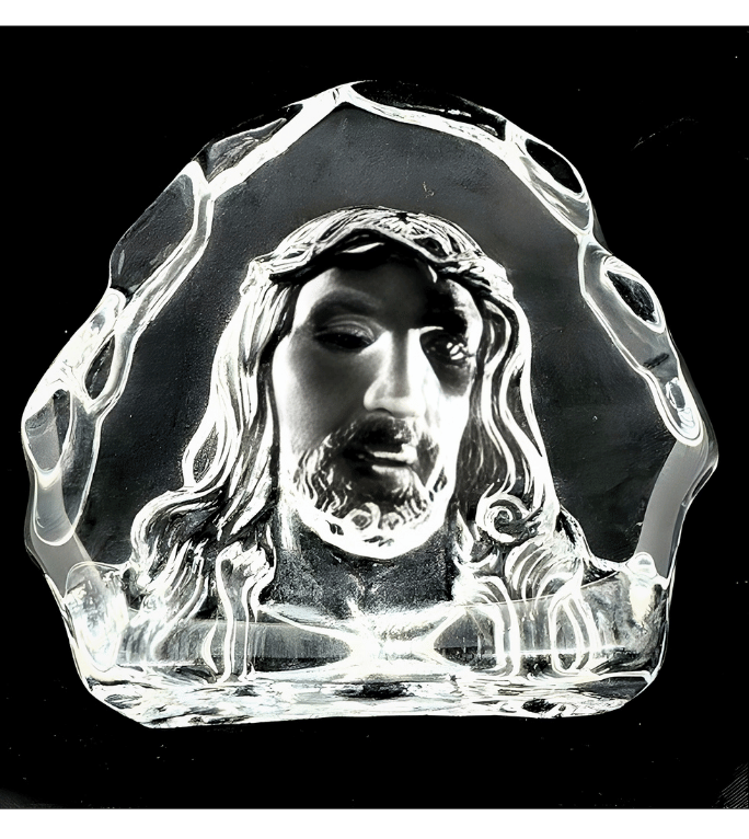 Platte Jezushoofd van kristalglas – 11 cm