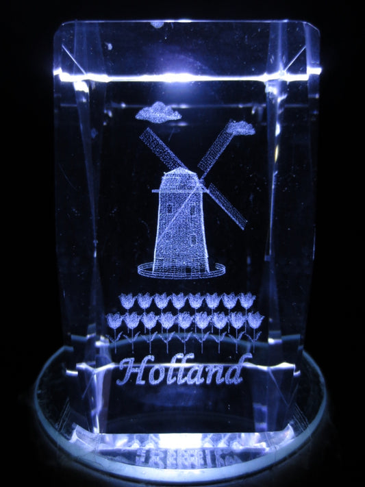 3D Kristal Lasergegraveerd Blok – Windmolen en Tulpen