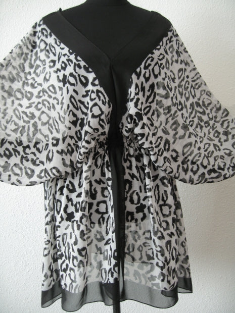 Blouse with zebra print II