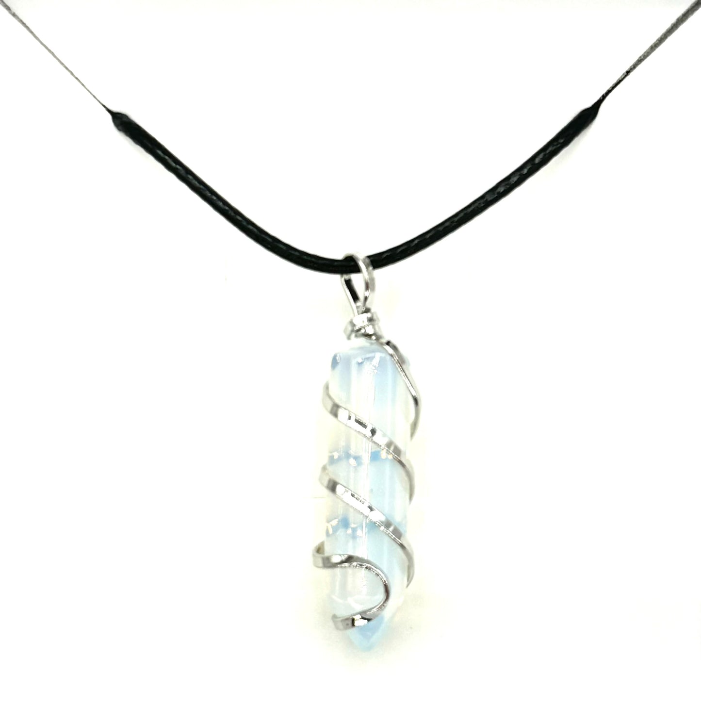 Edelstein-Anhänger-Halskette - Opaal