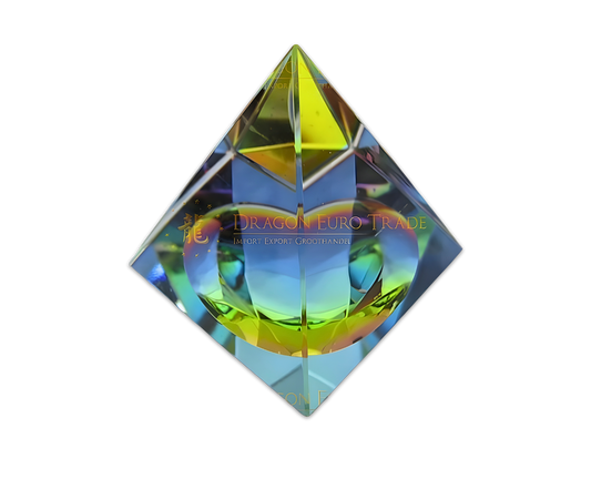 Gekleurde kristalpiramide 6 × 6 cm