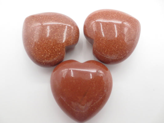 Edelsteinherz mit Geschenktüte – Goudzandstein (3 Stück)