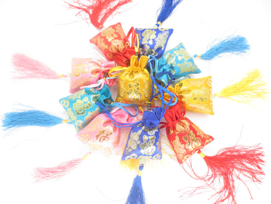 Wholesale - Fu- Lucky Pendant &amp; Brocade Bag (10 pieces)