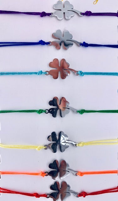 Verstellbare 7-Chakra-Klee-Armbänder