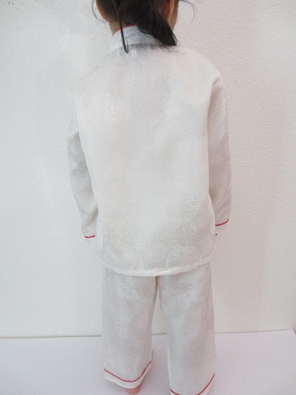 Kinder kung fu pak wit maat 14