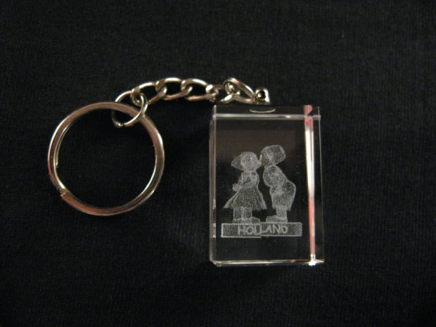 Kristallener Schlsselanhnger Junge en Mdchen auf Holzschuhen