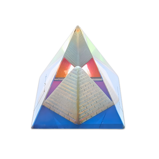 Kristalpiramide in piramide, kleurprisma 4 × 4 cm