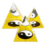 Kristalpiramide Yin Yang geel 6 × 6 cm