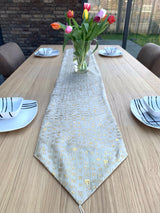 Elegante geborduurde tafelloper – Zilverleurige decoratieve tafelloper