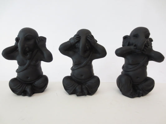 Olifant Horen, Zien, Zwijgen zwart