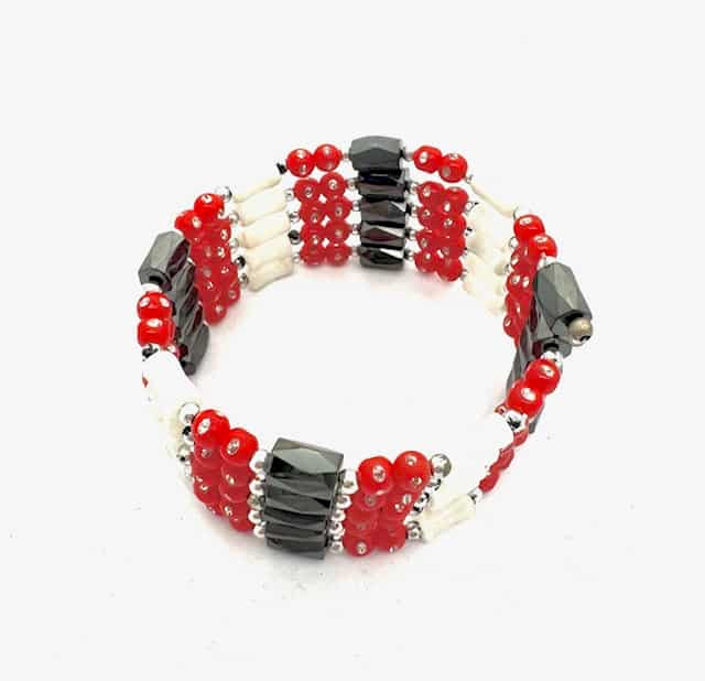 Rode Magnetisch Wikkelarmband met Kralen