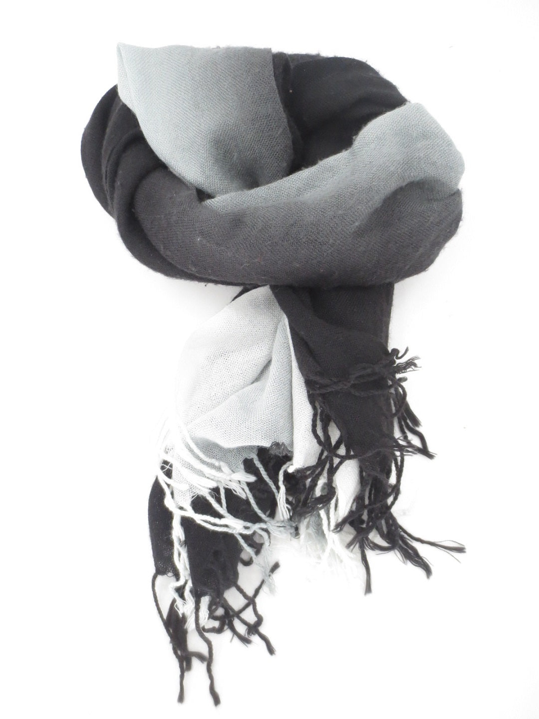 Viskose door de tijd heen van grau nach schwarz