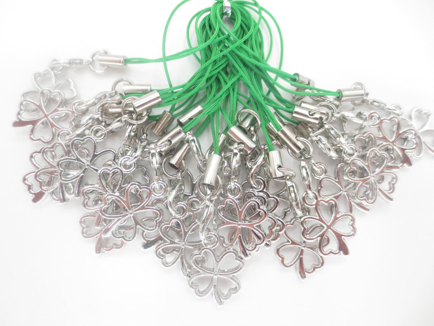 Groothandel - Klaver Metalen Gelukshanger