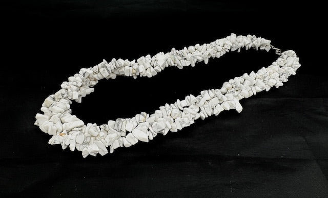 Groothandel geclusterde howliet chipstone ketting met parels