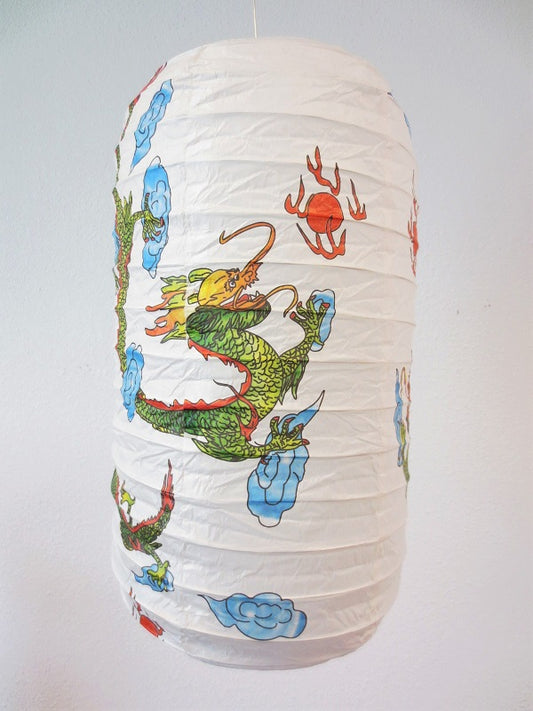 Chinese papieren lampion met draakdesign